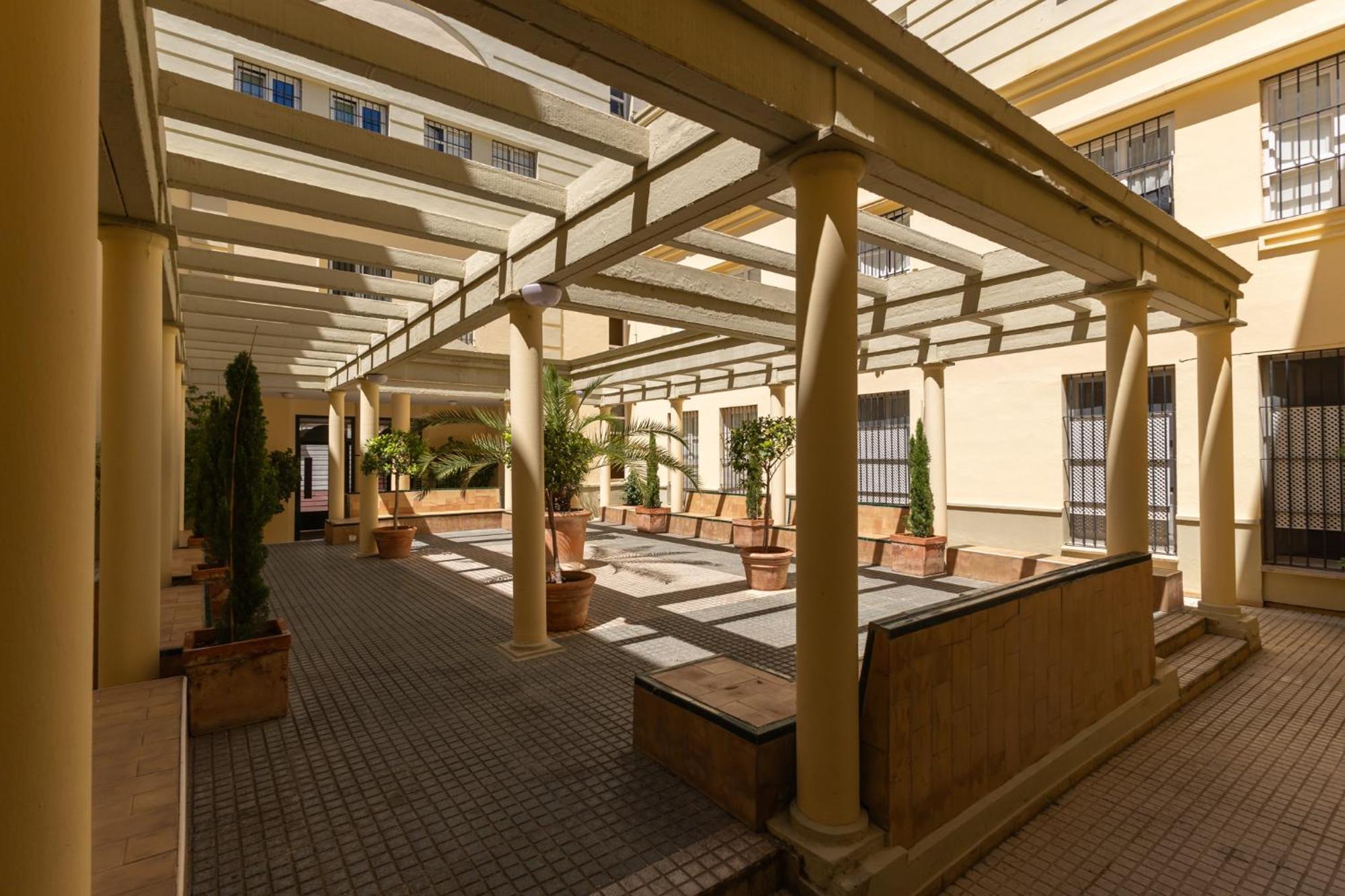 Conde Center Premium Suites, Free Parking Sevilla Exteriér fotografie